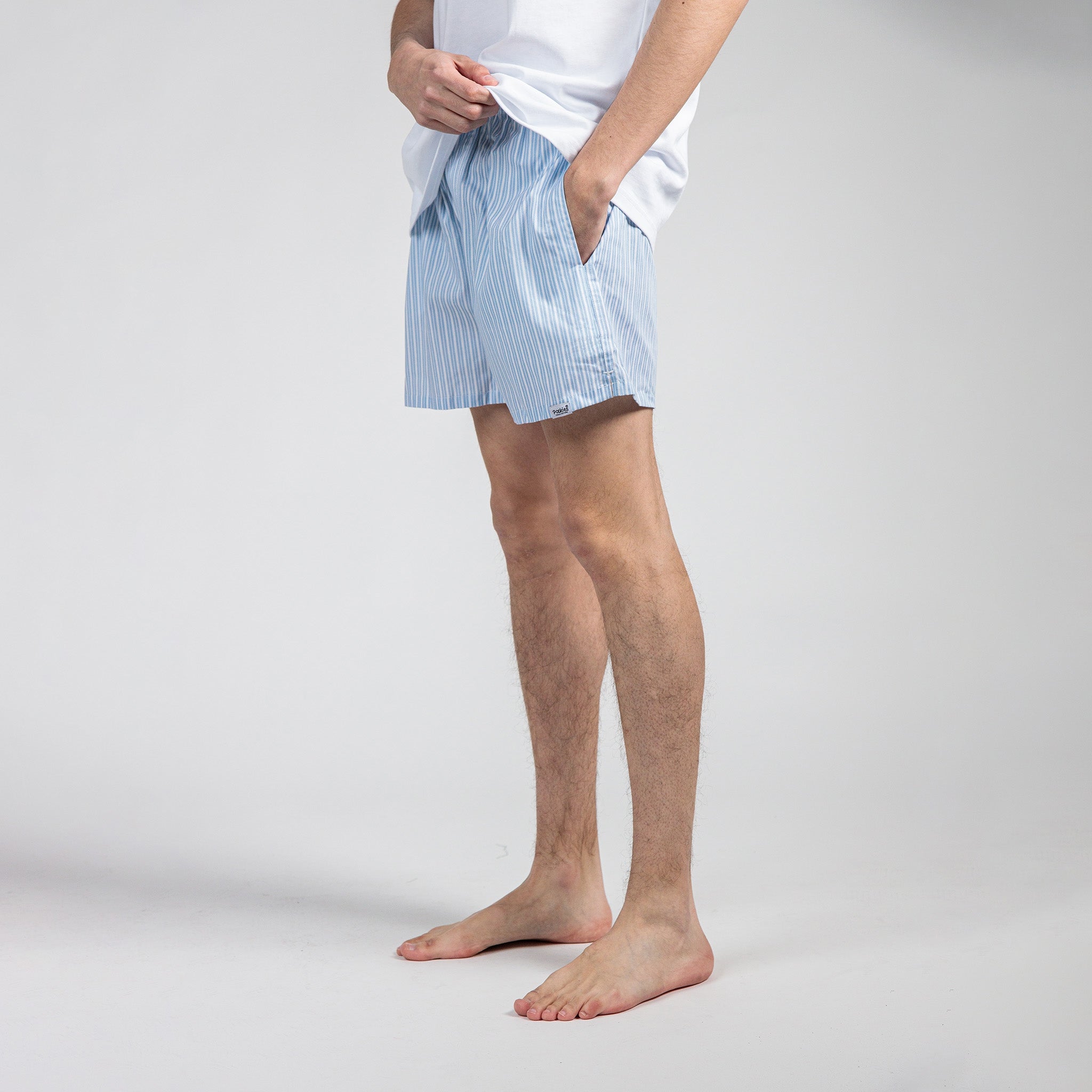 Kyle: 187CM/6'2 wearing size L.