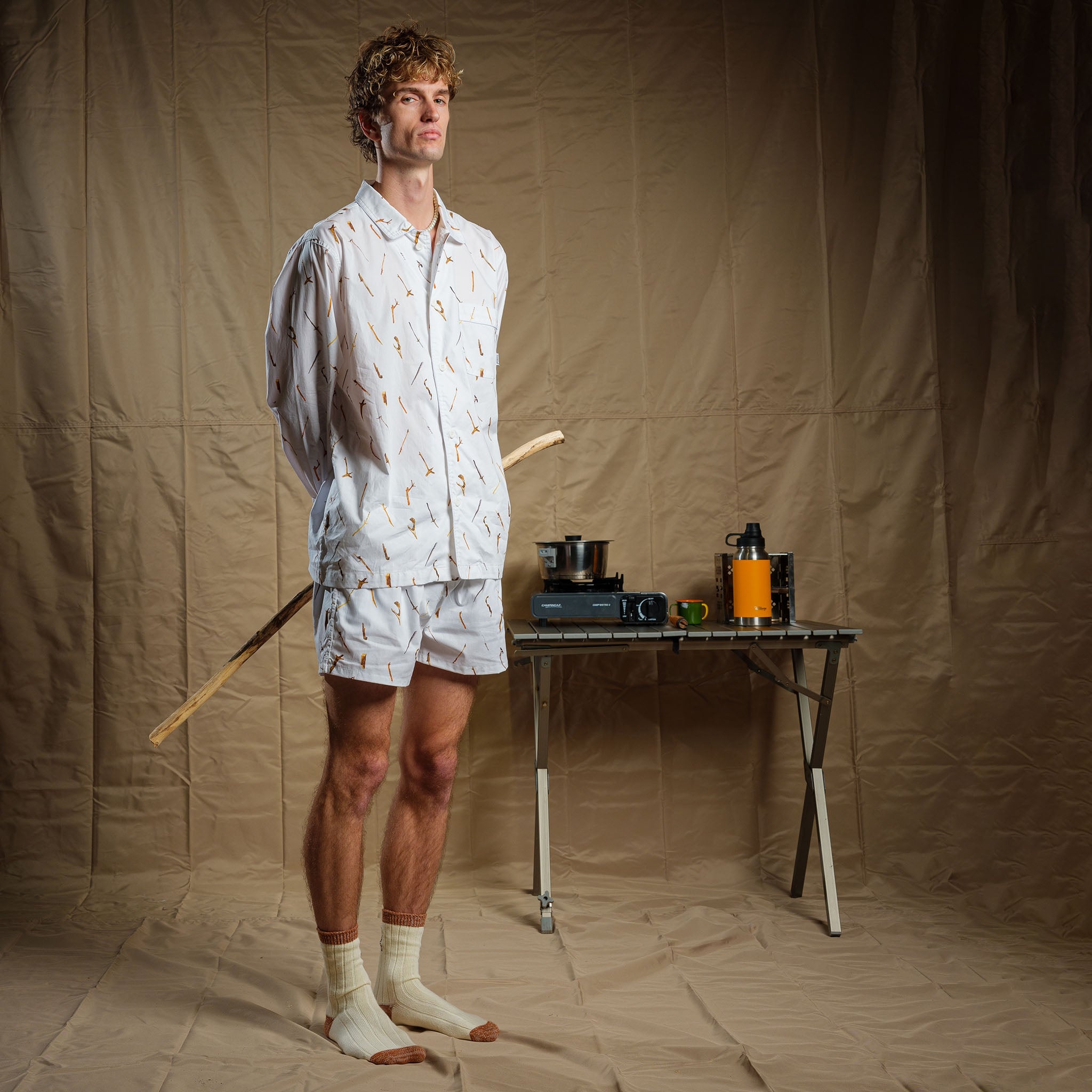 Jesse: 6'2 wearing size L.